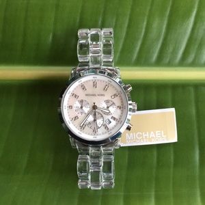 MICHAEL Michael Kors watch. MK5235
